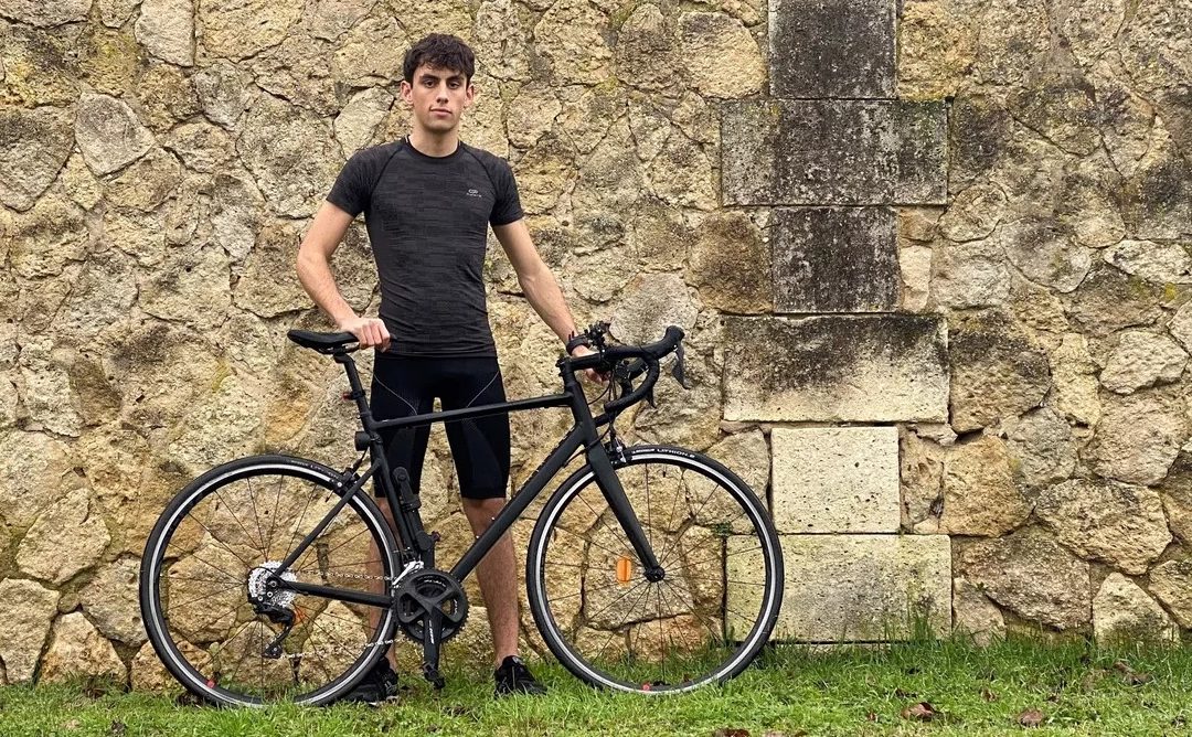 Le défi de Baptiste – 331 km à vélo contre le cancer